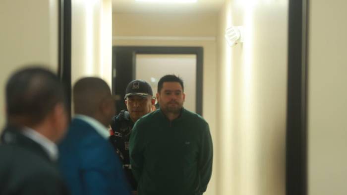 Jueza mantiene arresto domiciliario a Gaby Carrizo por investigación de presunto enriquecimiento injustificado