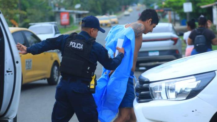 Las autoridades policiales reforzaron la seguridad en los traslados de los reos.