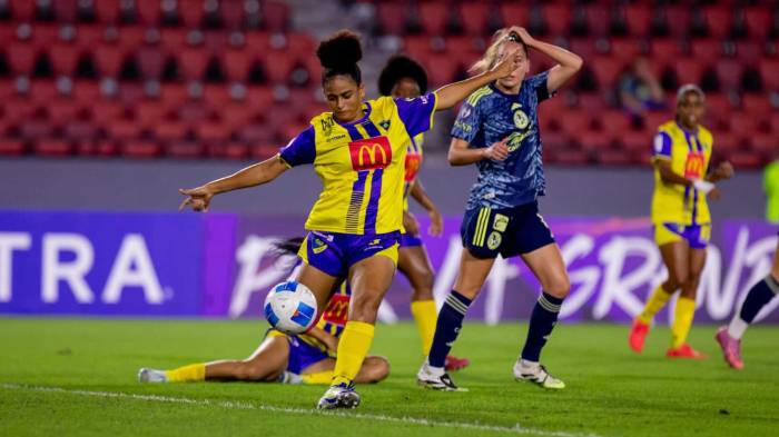 La defensora del Chorrillo, Stephany Toral fue autocrítica tras el partido ante el América y destacó que deben corregir muchas cosas.