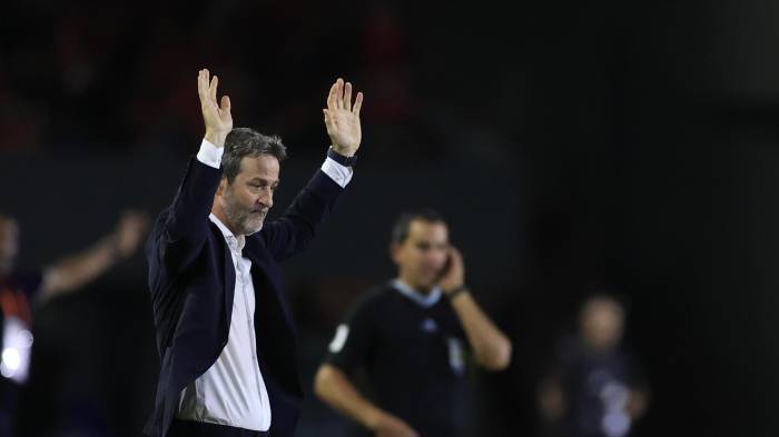 Christiansen reconoce que a Panamá le ‘pesa jugar en el Rommel’