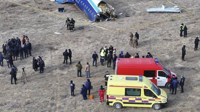 Ucrania dice que el avión siniestrado en Kazajistán fue derribado por los rusos