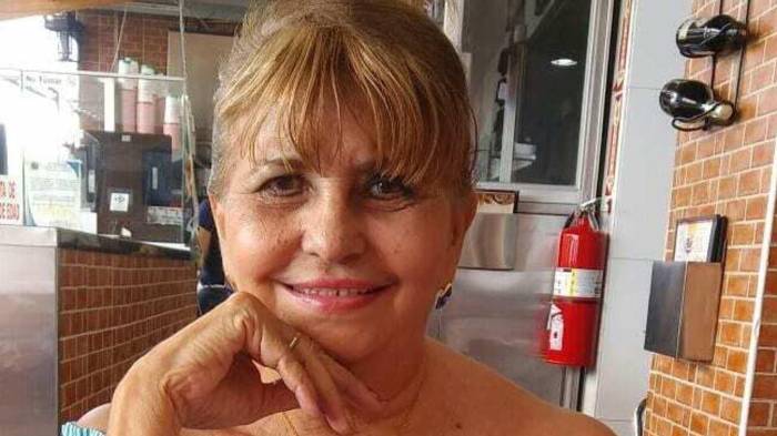 Esthercita Nieto, ‘La voz de la ternura’, se encuentra hospitalizada tras sufrir una isquemia.