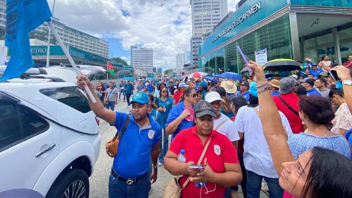 La vigilia será frente a la iglesia del Carmen desde la 5:00 de la tarde.