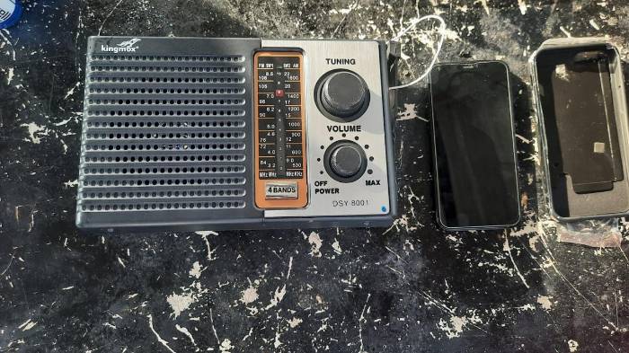 Celular de alta gama estaba listo para ser ingresado a la cárcel