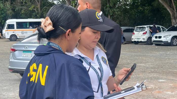 Demolición mete en aprietos a alcaldesa y provoca reclamo de China