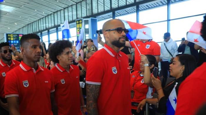 Los fanáticos pudieron despedirse de los jugadores.