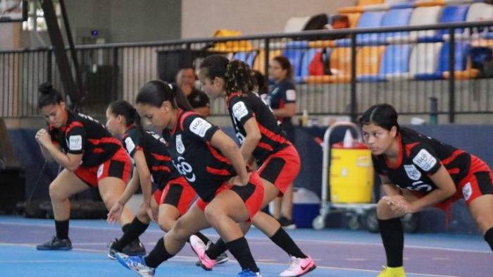 Las chicas completaron su segunda semana de entrenamientos.