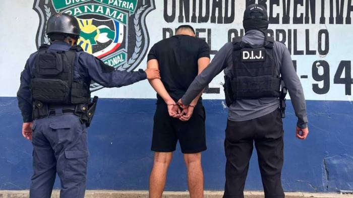 Tras la aprehensión, los sospechosos fueron puestos a órdenes de las autoridades competentes.
