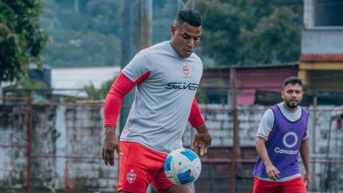 El mundialista panameño Harold Cummings deja Malacateco y queda a la espera de un nuevo equipo.