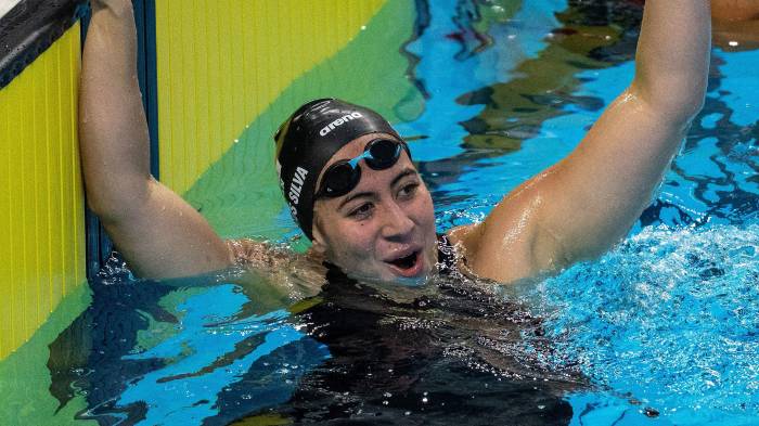 Natación: Panameña Emily Santos nominadas a unos importantes premios