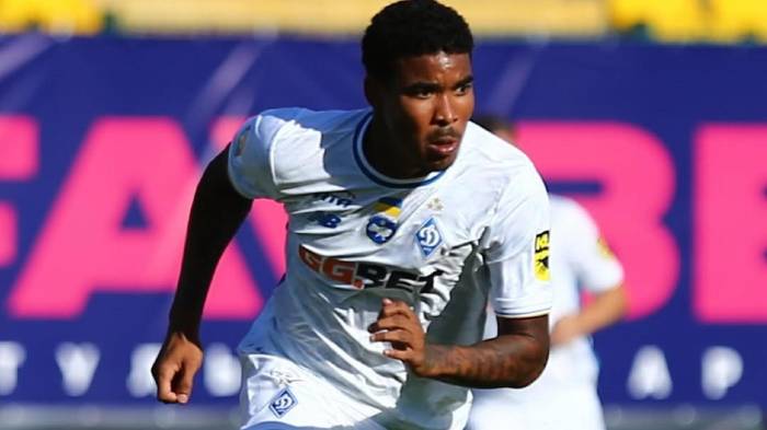 Eduardo Guerrero del Dinamo Kiev de Ucrania