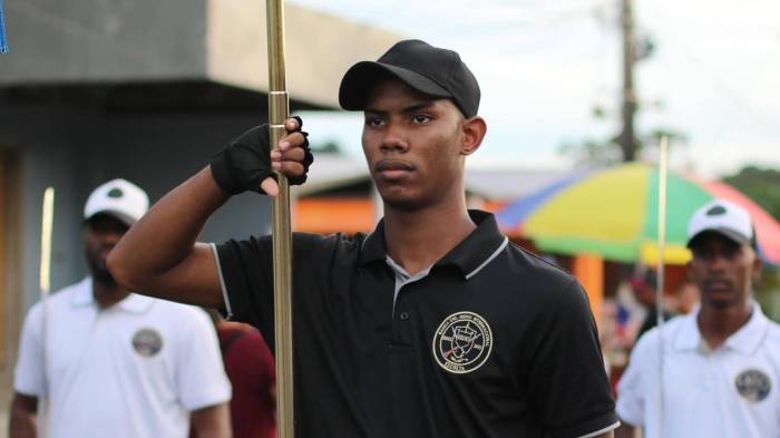 El joven era integrante de una banda independiente de Colón, donde se desempeñaba como escolta.