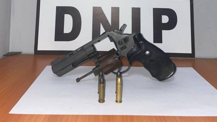 Capturan a mujer y hallan arma escondida en baño de Chilibre