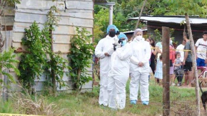 Por el momento, no se ha identificado las generales del fallecido ni se ha determinado el tiempo que los restos llevaban en el lugar.