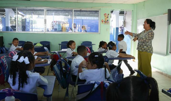 Mañana no habrá clases en el sector público debido al paro convocado por Suntracs.