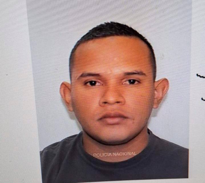 Con honores despiden a sargento asesinado