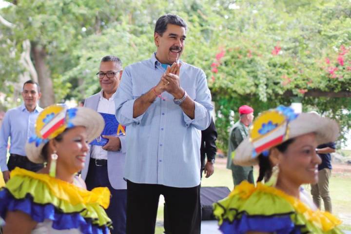 Fotografía del presidente de Venezuela, Nicolás Maduro, en un acto de gobierno este viernes en Caracas (Venezuela).