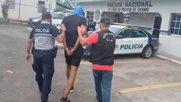 Mató a su novia de 22 años y aventó su cadáver por el estadio Rod Carew