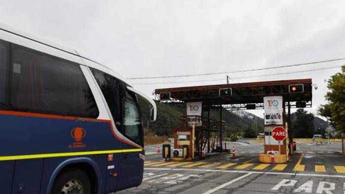 Los equipos de rescate encontraron hoy restos de uno de los cinco mineros atrapados desde el jueves tras un derrumbe en la mina.