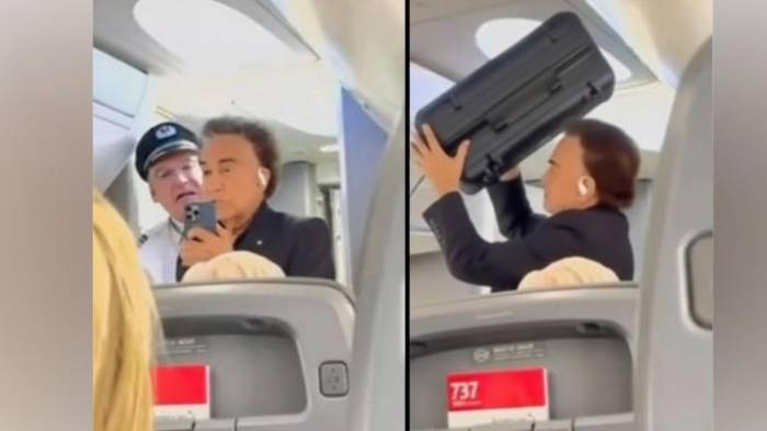 El cantante José Luis ‘El Puma’ Rodríguez abandona el avión en Quito tras el tenso intercambio con la tripulación.