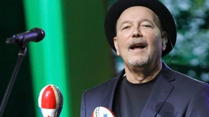Rubén Blades celebra su Latin Grammy con un mensaje que sacudió el orgullo panameño