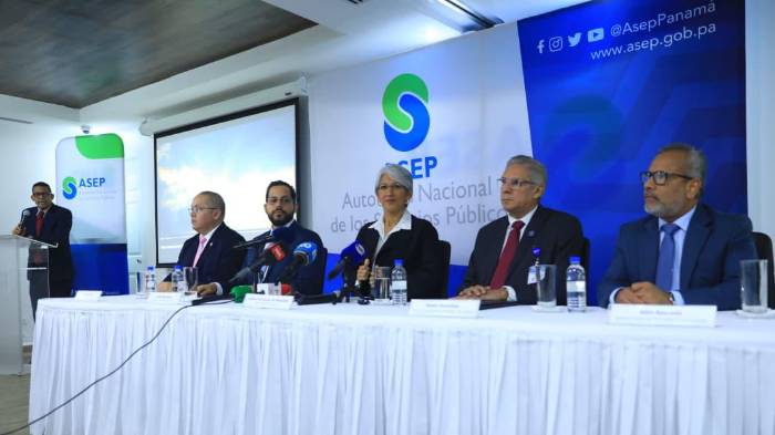 ASEP multa con millones a compañías distribuidoras de electricidad