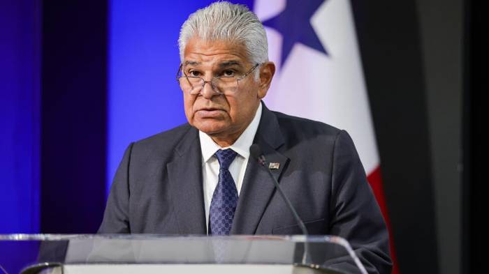 El presidente José Raúl Mulino lanzó críticas a sus opositores mientras defendía los avances de su gobierno.