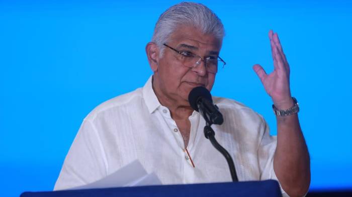 Según el mandatario, la expropiación de 41 fincas en Isla Margarita permitirá iniciar una licitación internacional para el desarrollo de un puerto estratégico.