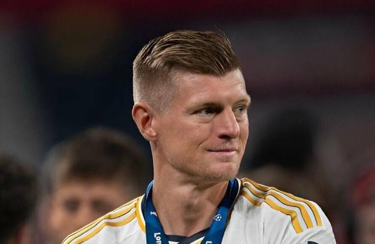 Toni Kroos muestra su apoyo a Vinícius Júnior