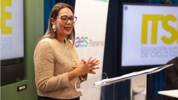 La rectora del ITSE, Milena Gómez fue enviada a un periodo de 60 días de vacaciones, que podría extenderse de manera prorrogable según las necesidades del proceso.