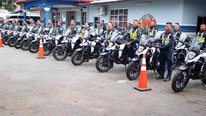 ¡Agárrense, conductores! 50 motociclistas listos para cazar infractores