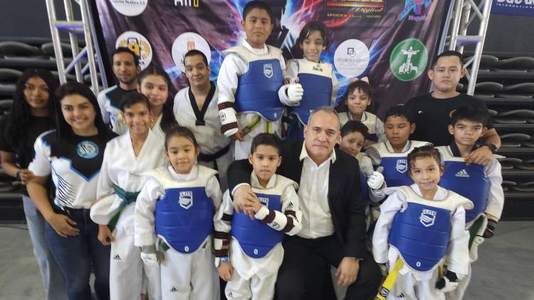 Trabajan en las semillas del Taekwondo.