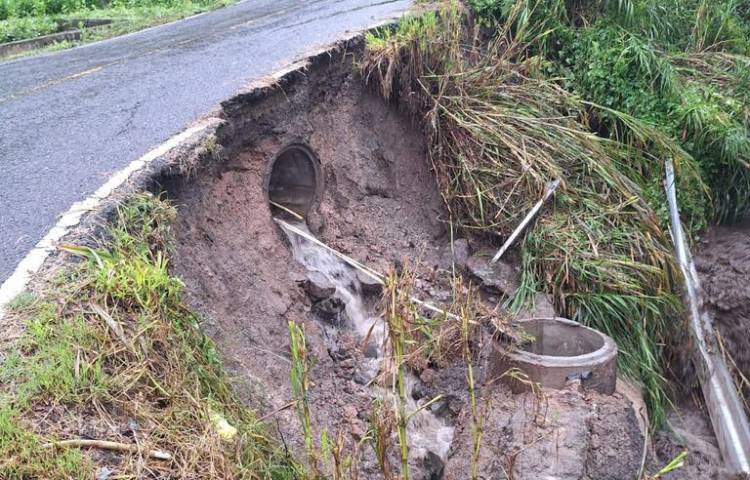 Fuertes lluvias causan inundaciones y viviendas afectadas en la capital