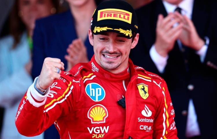 Charles Leclerc de Ferrari, emocionado.