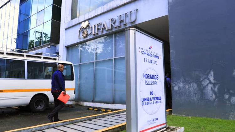 Auxilios económicos en la mira: ¿qué cambios vienen?