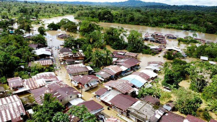 Fotografía cedida por el Ejército de Colombia de inundaciones este sábado en Pie de Pató (Colombia). EFE/ Ejército de Colombia