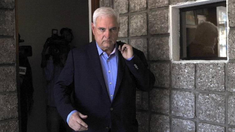 Ricardo Martinelli tenía previsto salir de Panamá, en un vuelo desde Albrook el lunes 31 de marzo de 2025.
