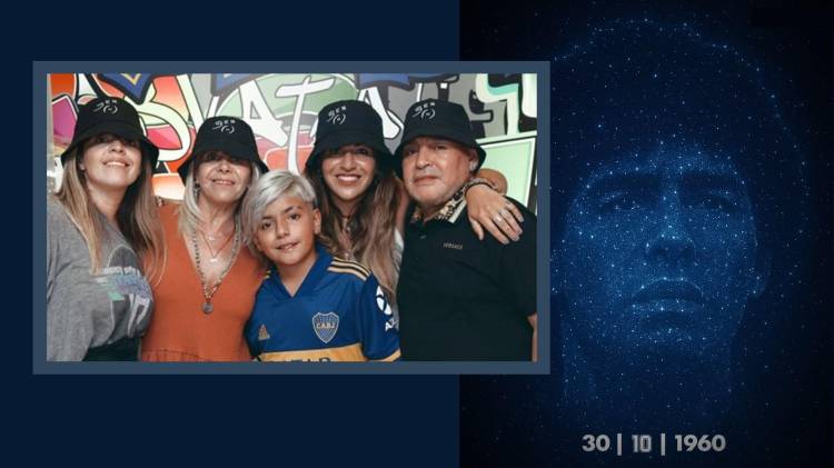 Claudia Villafañe, Diego Maradona y sus hijos.