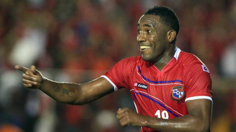 Luis ‘Matador’ Tejada celebra uno de sus goles con la selección de Panamá, imagen que hoy sigue viva en la memoria del aficionado.