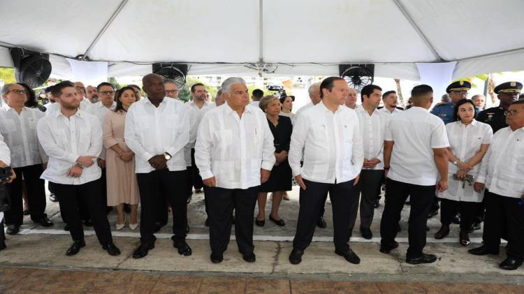 El eco de la historia resonó en el Cementerio Amador
