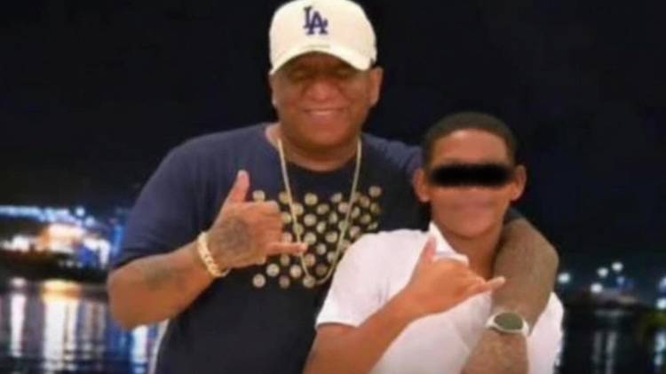 El incidente también dejó a varias personas heridas.