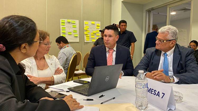Piden ley de descentralización alineada con las comunidades