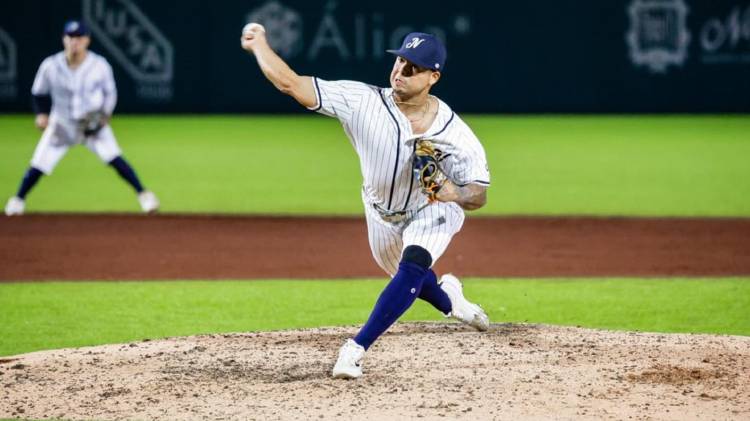 Sadrac Franco durante su actuación.