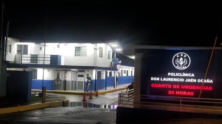 El lesionado fue atendido en un centro médico y se mantiene estable.