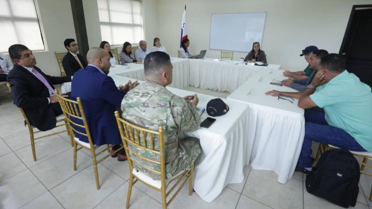 La discusión sobre el aumento del pasaje hacia Taboga se abordó hoy en una reunión interinstitucional.