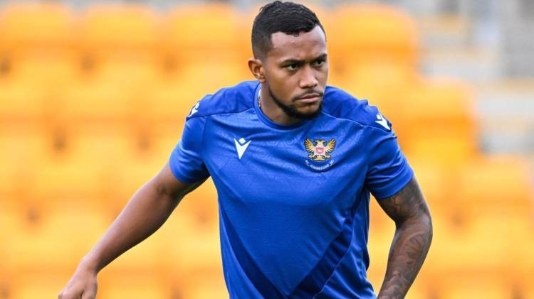 Víctor Griffith fue anunciado oficialmente como nuevo refuerzo de Emelec para la temporada 2026 de la LigaPro.