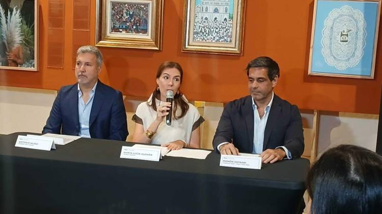Conferencia de prensa en la que se dio inicio al proceso para construir la nueva sede del Museo de Arte Contemporáneo de Panamá.