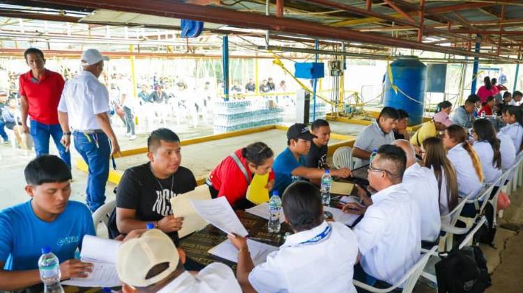 Del 11 al 15 de noviembre se llevó a cabo una feria de reclutamiento de personal.