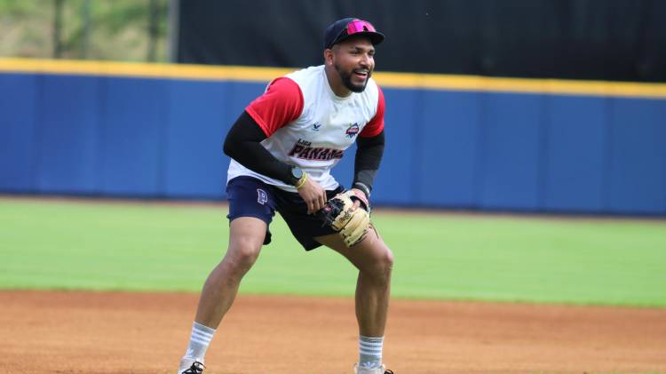Johan Camargo tiene experiencia en Grandes Ligas.