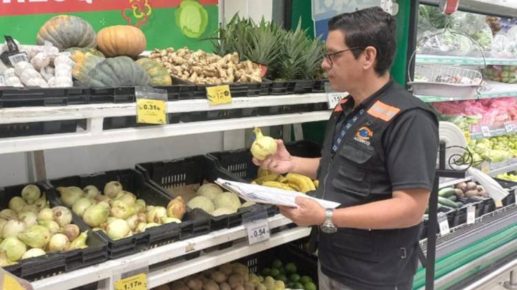 Acodeco recomendó a los consumidores tomarse el tiempo para caminar y comparar precios.